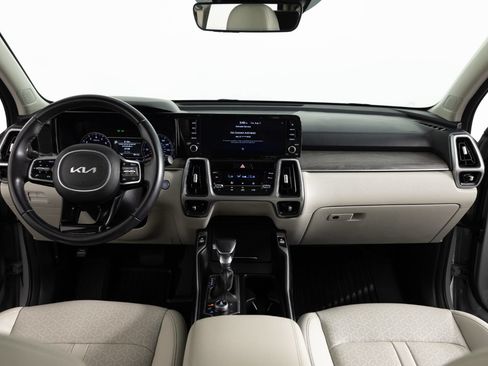 Used 2023 Kia Sorento S w/ Panoramic Sunroof Package AWD/4WD image 37