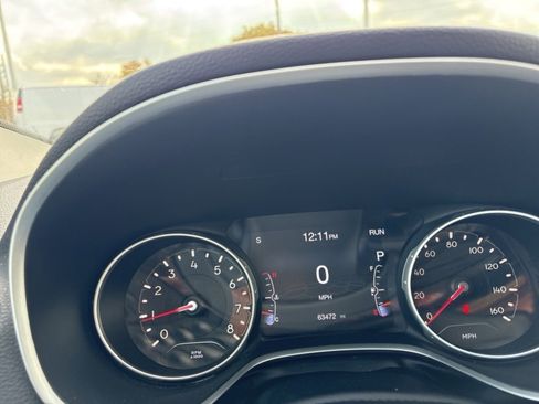 Used 2019 Jeep Compass Limited image 3