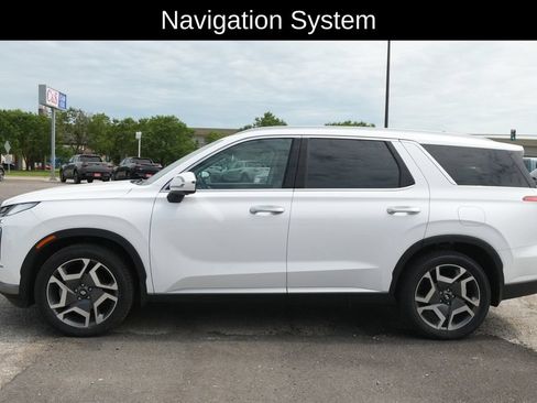 Used 2025 Hyundai Palisade SEL AWD/4WD image 3