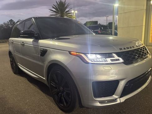 Used 2018 Land Rover Range Rover Sport HSE Dynamic image 9