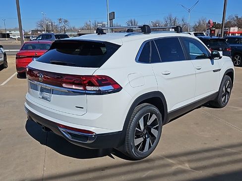 New 2026 Volkswagen Atlas Cross Sport SEL image 5