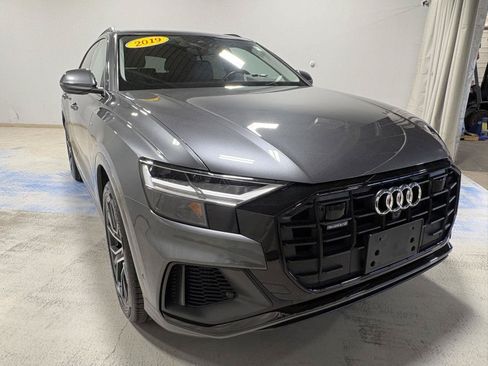 Used 2019 Audi Q8 Premium Plus AWD/4WD image 17