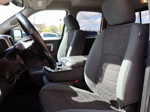 Used 2018 RAM 1500 Big Horn image 10