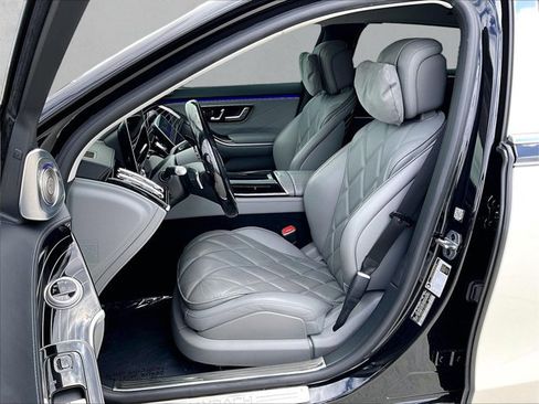 Certified 2022 Mercedes-Benz Maybach S 580 4MATIC image 27