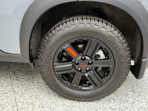 Used 2026 Nissan Rogue SV AWD/4WD image 9