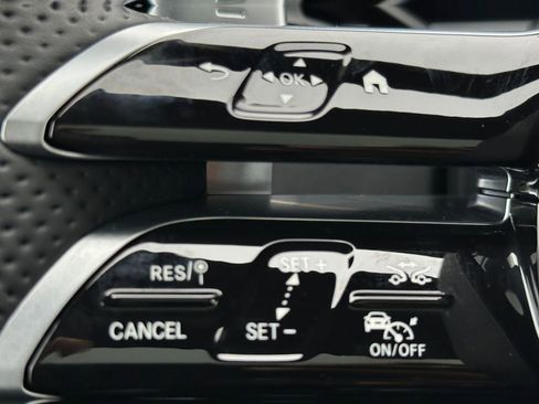 Used 2024 Mercedes-Benz CLE 300 4MATIC Coupe w/ AMG Line image 21