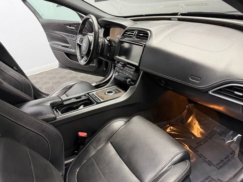 Used 2018 Jaguar XE S RWD image 53