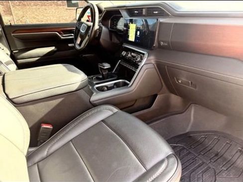 Used 2023 GMC Sierra 1500 Denali image 5