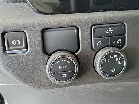 Used 2024 Chevrolet Silverado 1500 LT w/ Protection Package image 18