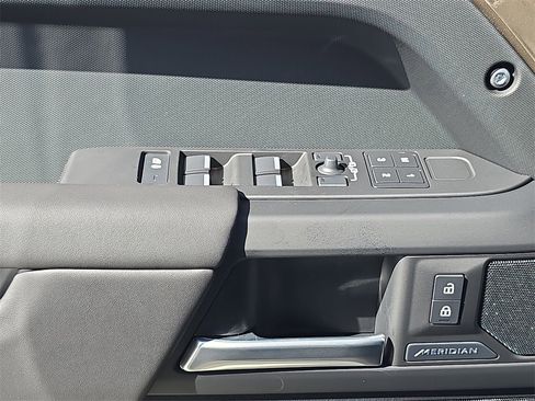 New 2026 Land Rover Defender 110 S image 29