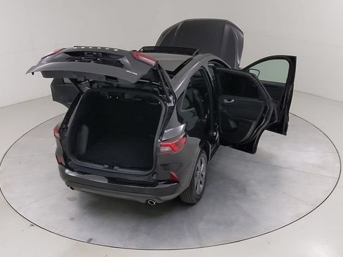 Certified 2024 Ford Escape ST-Line w/ Tech Pack #1 AWD/4WD image 51