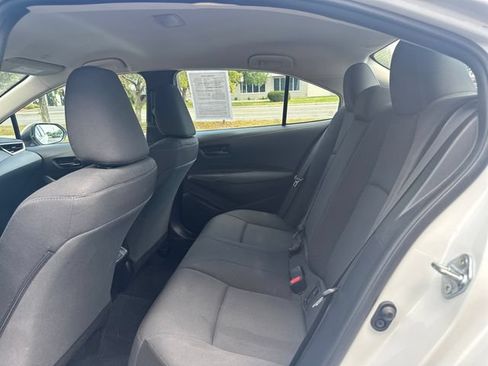 Used 2025 Toyota Corolla LE FWD image 26