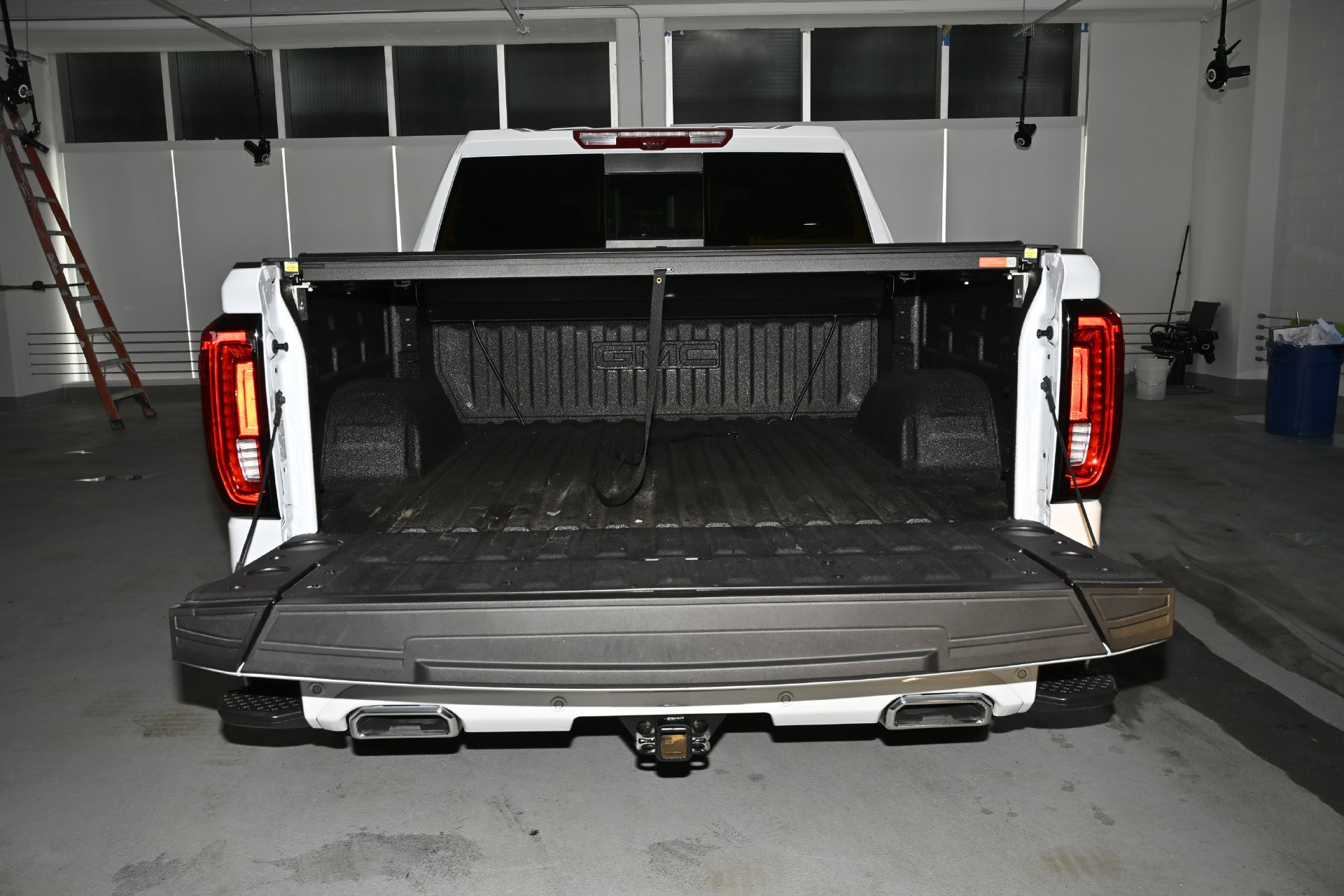 Used 2026 GMC Sierra 1500 Denali Ultimate AWD/4WD image 13
