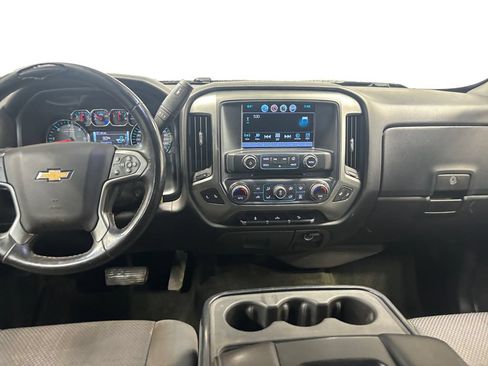 Used 2018 Chevrolet Silverado 1500 LT w/ All Star Edition AWD/4WD image 10
