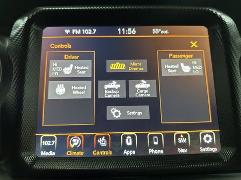 Used 2022 Jeep Gladiator Mojave w/ Cold Weather Group image 33