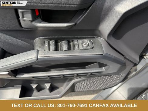 Used 2026 Toyota 4Runner SR5 AWD/4WD image 18