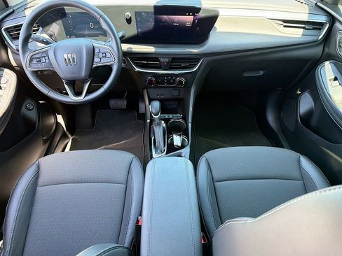Used 2025 Buick Encore GX Preferred image 33