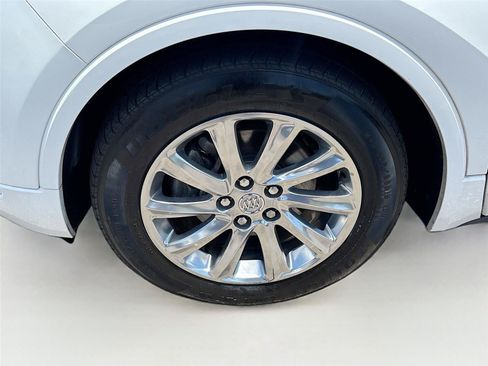 Used 2019 Buick Envision Essence FWD image 32