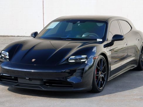 Used 2024 Porsche Taycan GTS AWD/4WD image 52