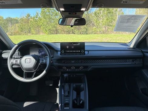 Used 2024 Honda Accord LX image 13