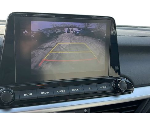 Used 2023 Kia Forte LXS image 18