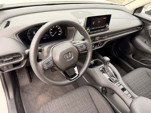 Certified 2024 Honda HR-V LX image 13