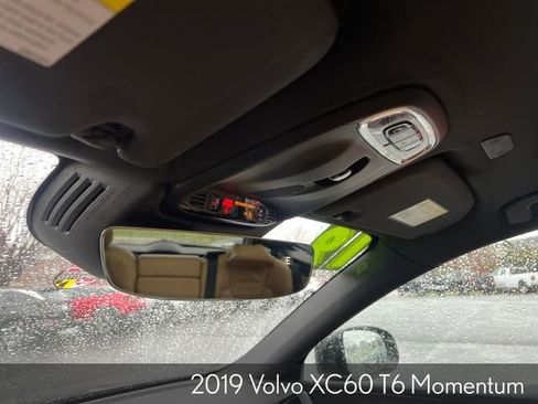 Used 2019 Volvo XC60 T6 Momentum w/ Premium Package image 33