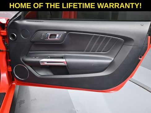 Used 2017 Ford Mustang GT Premium w/ GT Performance Package RWD image 41