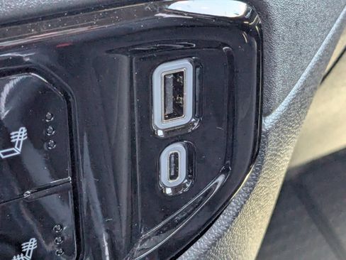 Used 2025 Chevrolet Silverado 1500 RST w/ Convenience Package II image 24