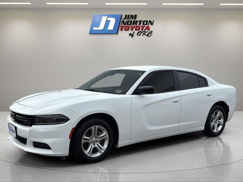 Used 2023 Dodge Charger SXT RWD image 1