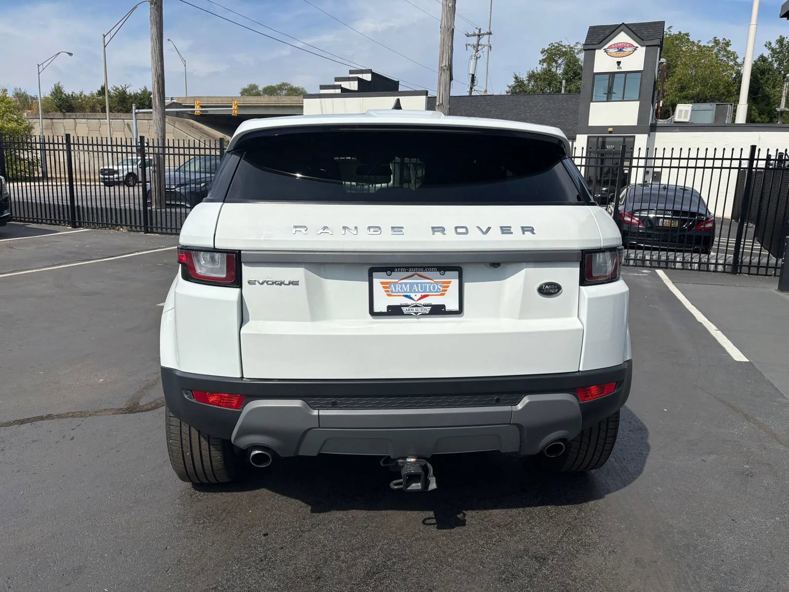 Used 2019 Land Rover Range Rover Evoque SE Premium AWD/4WD image 9