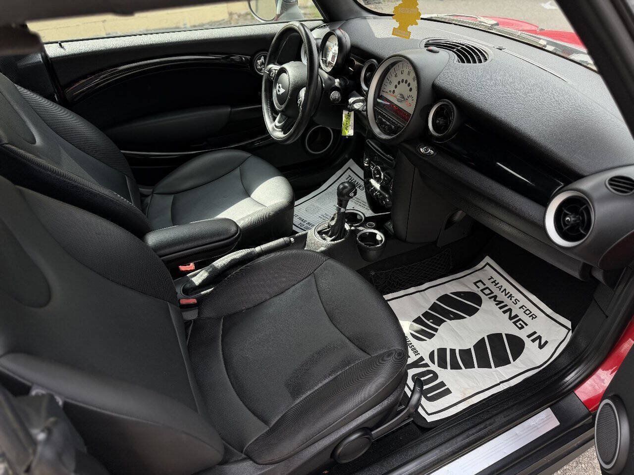 Used 2013 MINI Cooper Convertible FWD image 10