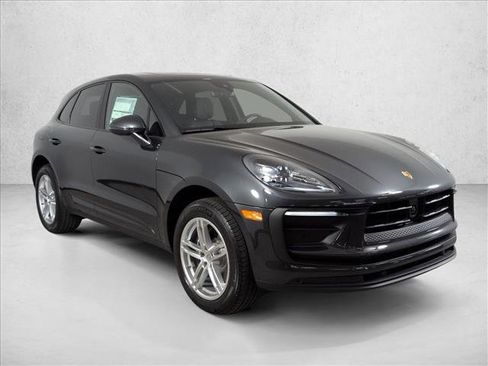 New 2026 Porsche Macan image 7
