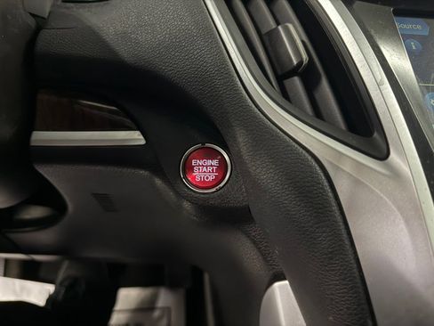 Used 2018 Acura TLX V6 SH-AWD w/ Technology Pkg image 23