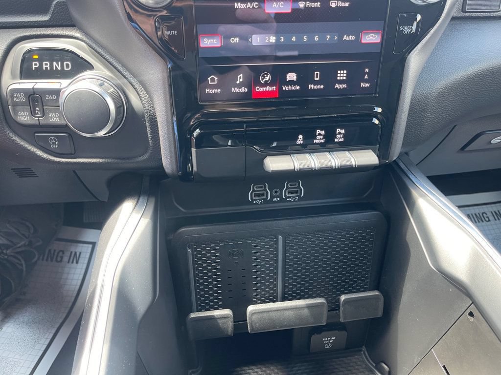 Used 2026 RAM 1500 Big Horn AWD/4WD image 19