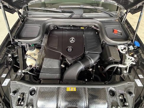 Used 2025 Mercedes-Benz GLE 450e 4MATIC image 41
