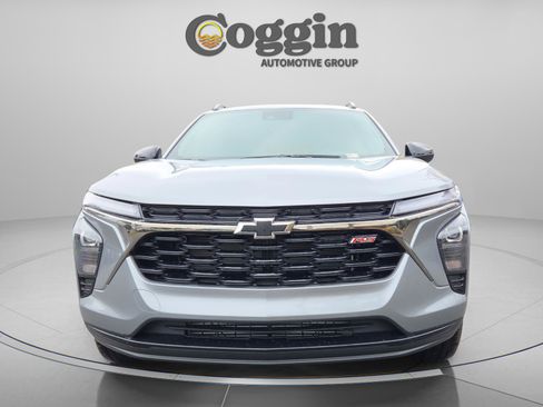 New 2026 Chevrolet Trax RS w/ Driver Confidence Package image 9