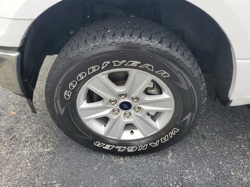 Used 2019 Ford F150 XLT w/ Equipment Group 301A Mid image 11