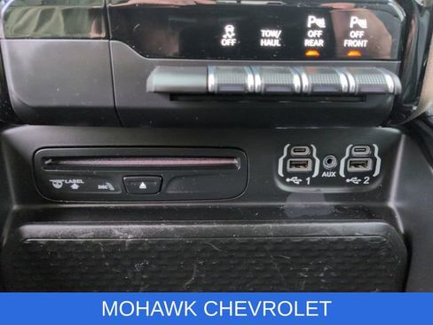 Used 2019 RAM 1500 Laramie image 36