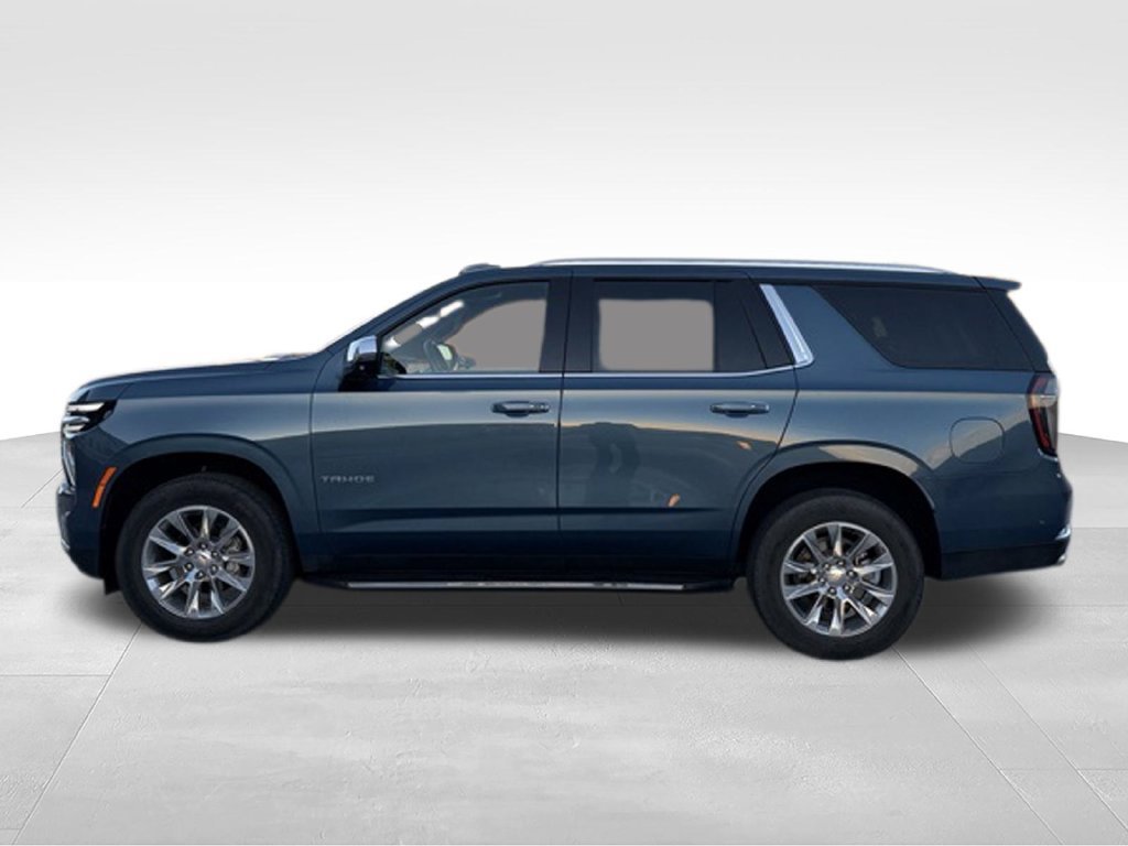 Used 2025 Chevrolet Tahoe Premier RWD image 10
