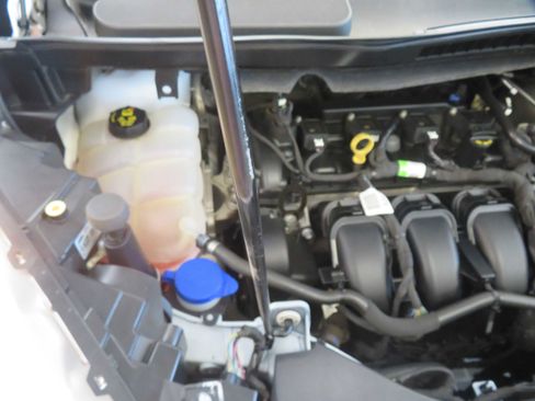 Used 2020 Ford Transit Connect XL image 55