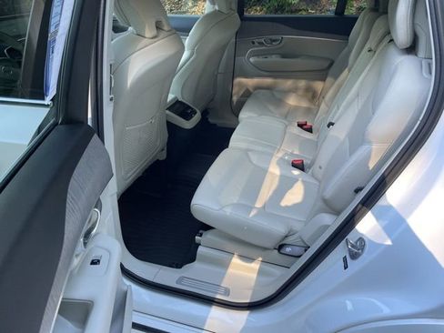 Certified 2023 Volvo XC90 B6 Plus w/ Protection Package AWD/4WD image 12