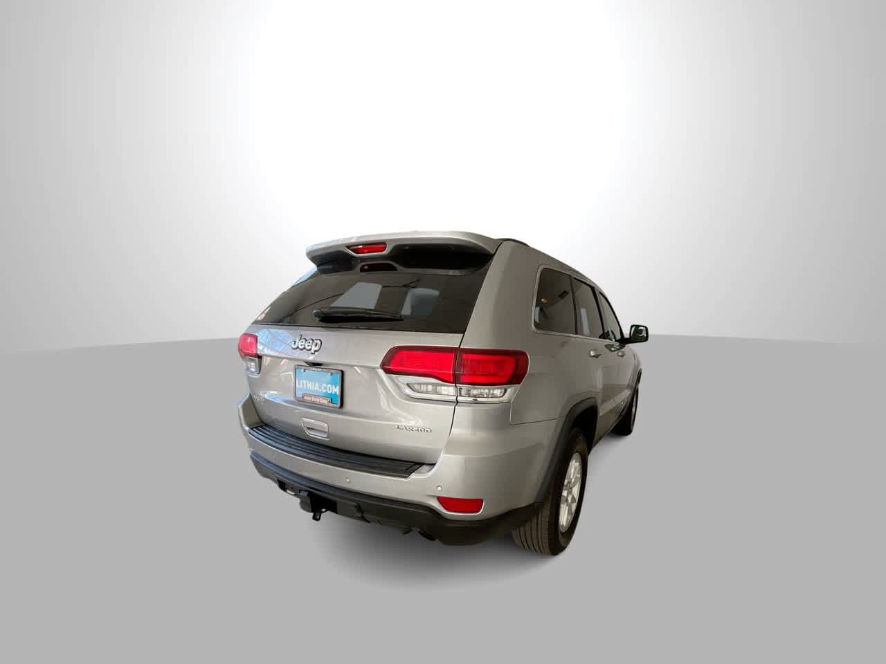 Used 2020 Jeep Grand Cherokee Laredo AWD/4WD image 8