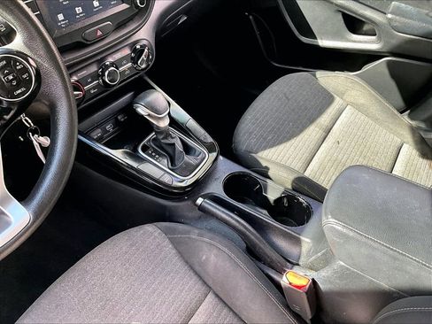 Used 2021 Kia Soul S FWD image 13