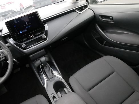 Certified 2024 Toyota Corolla LE image 11