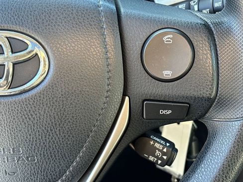 Used 2013 Toyota RAV4 XLE image 21