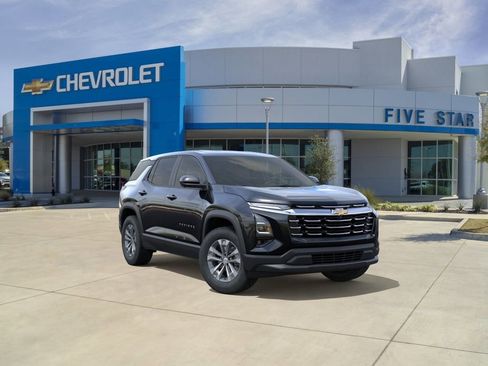 New 2026 Chevrolet Equinox LT w/ Safety and Technology Package FWD image 1