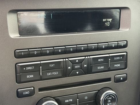 Used 2014 Ford Mustang Coupe image 18