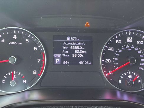 Used 2021 Kia Forte LXS FWD image 23