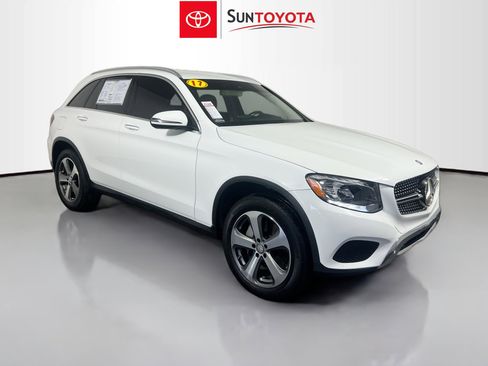 Used 2017 Mercedes-Benz GLC 300 image 1